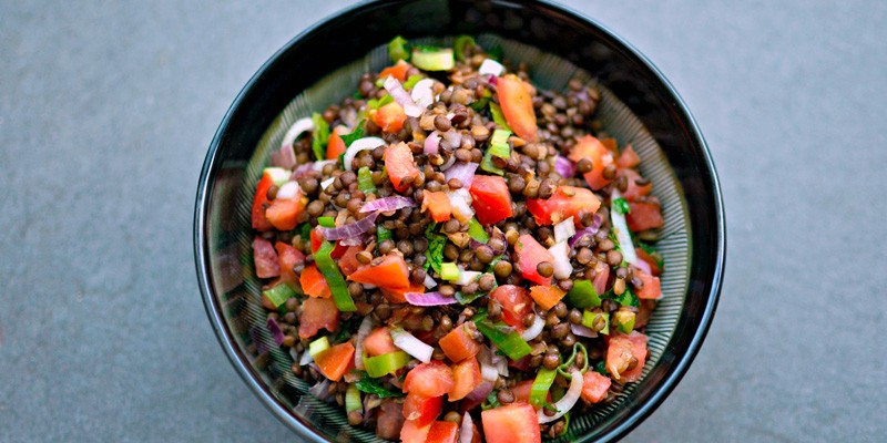 Recette Salade de lentilles aux oignons croustillants Recette Salade de lentilles aux oignons croustillants